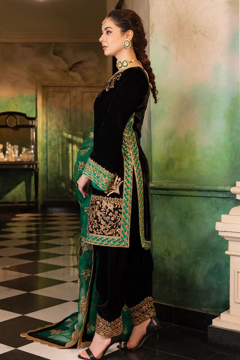 Unstitched 3PCs Embroidered Velvet With Organza Dopata
