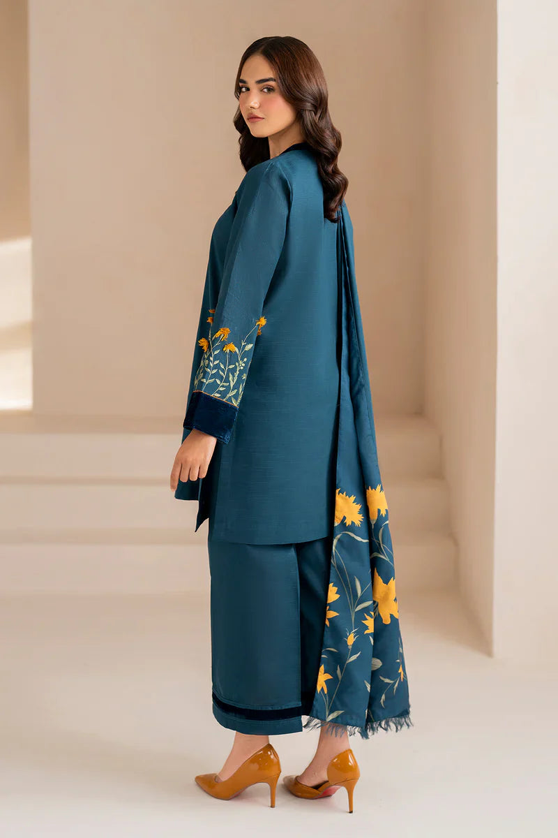 Baroque Winter 3pcs embroidered Dhanak Suite
