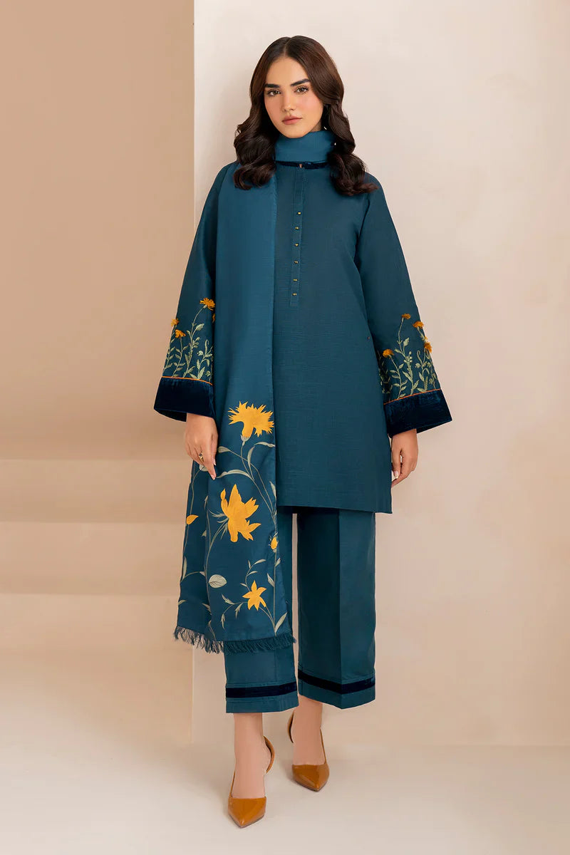 Baroque Winter 3pcs embroidered Dhanak Suite