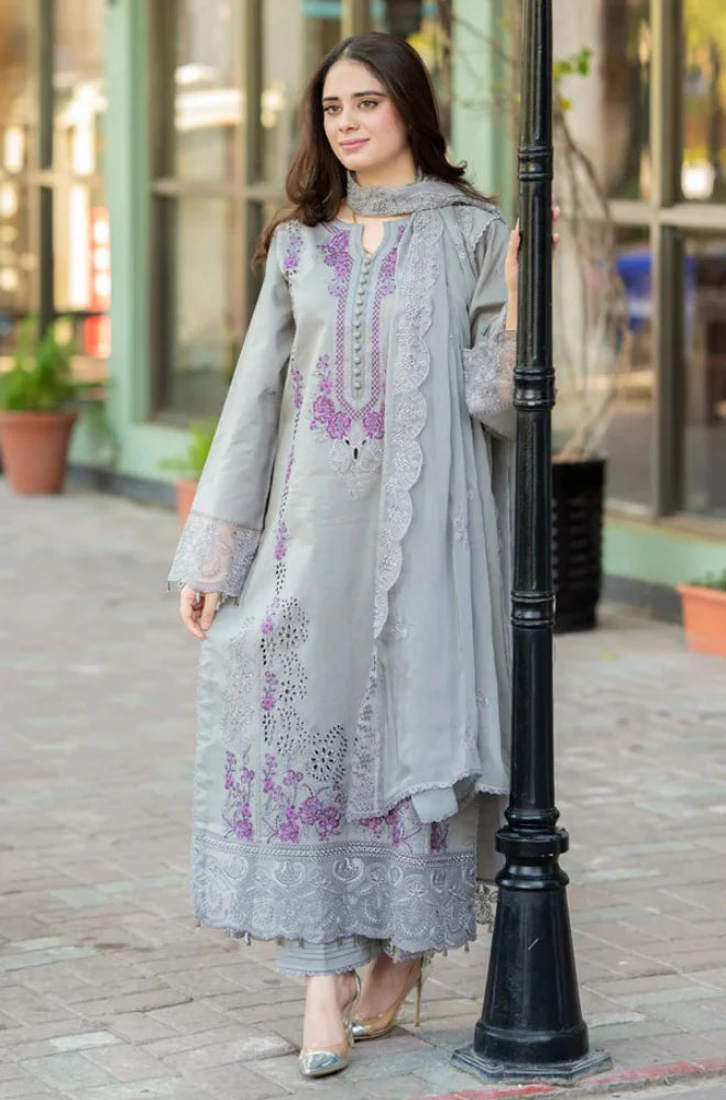Mushq - Winter 3PC Dhanak ChickenKari Embroidered