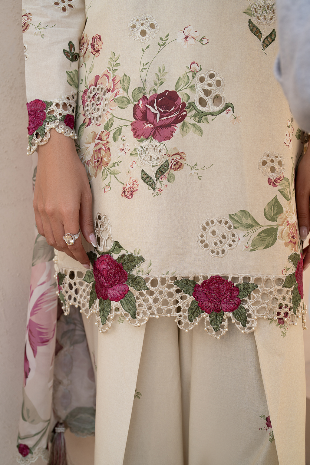 IZNIK-3PC DHANAK PRINTED EMB SHIRT WITH DHANAK PRINTED DUPATTA AND PRINTED TROUSER