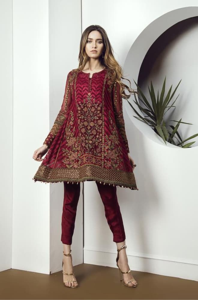 Baroque - 3PC Heavy Embroidered Lawn Shirt With Embroidered Organza Dupatta