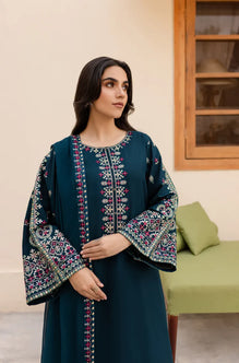 Sapphire - Winter 3PC Dhannak Embroidered Suit -LL1