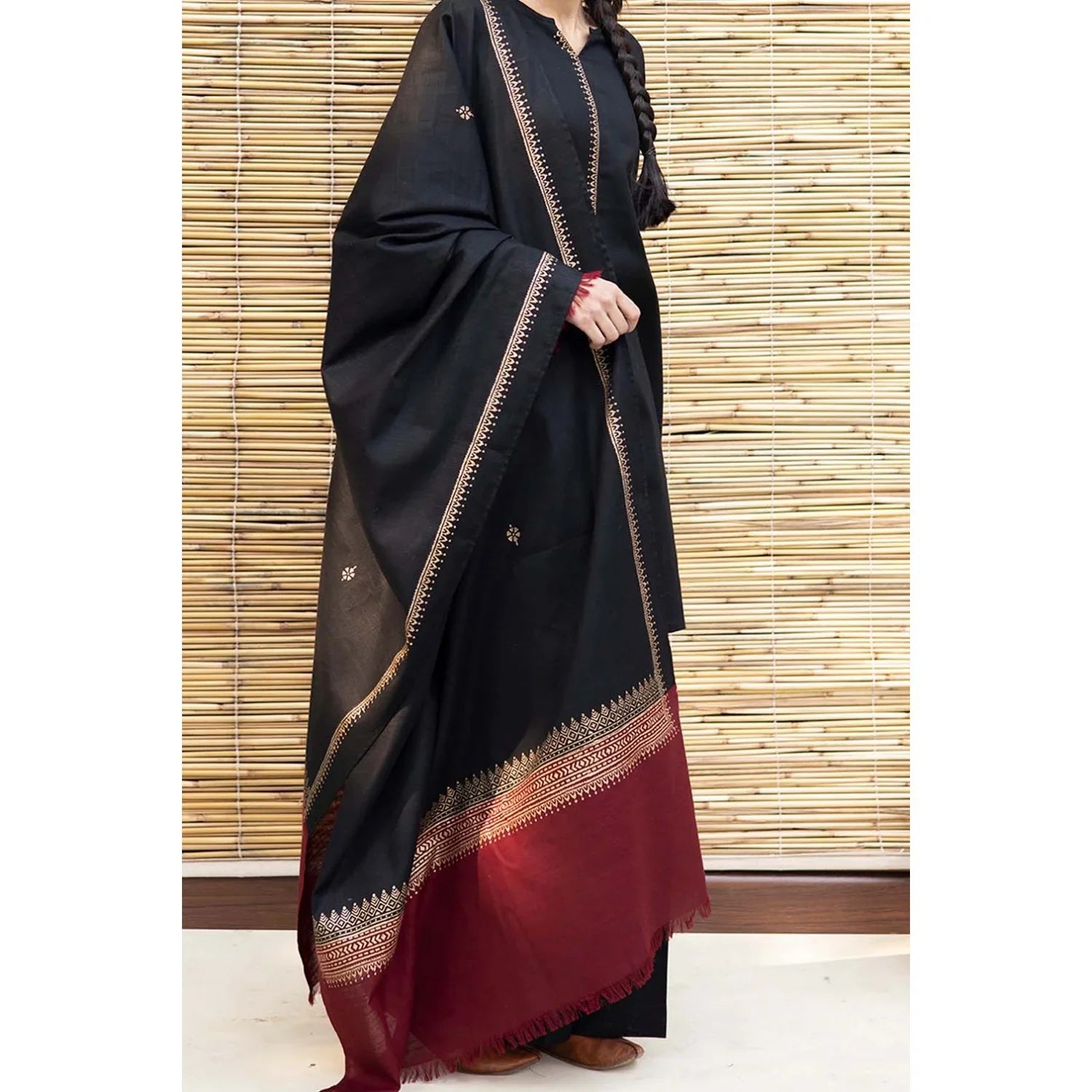 Aisling -3PC Dhanak suit with Embroidered Shawll