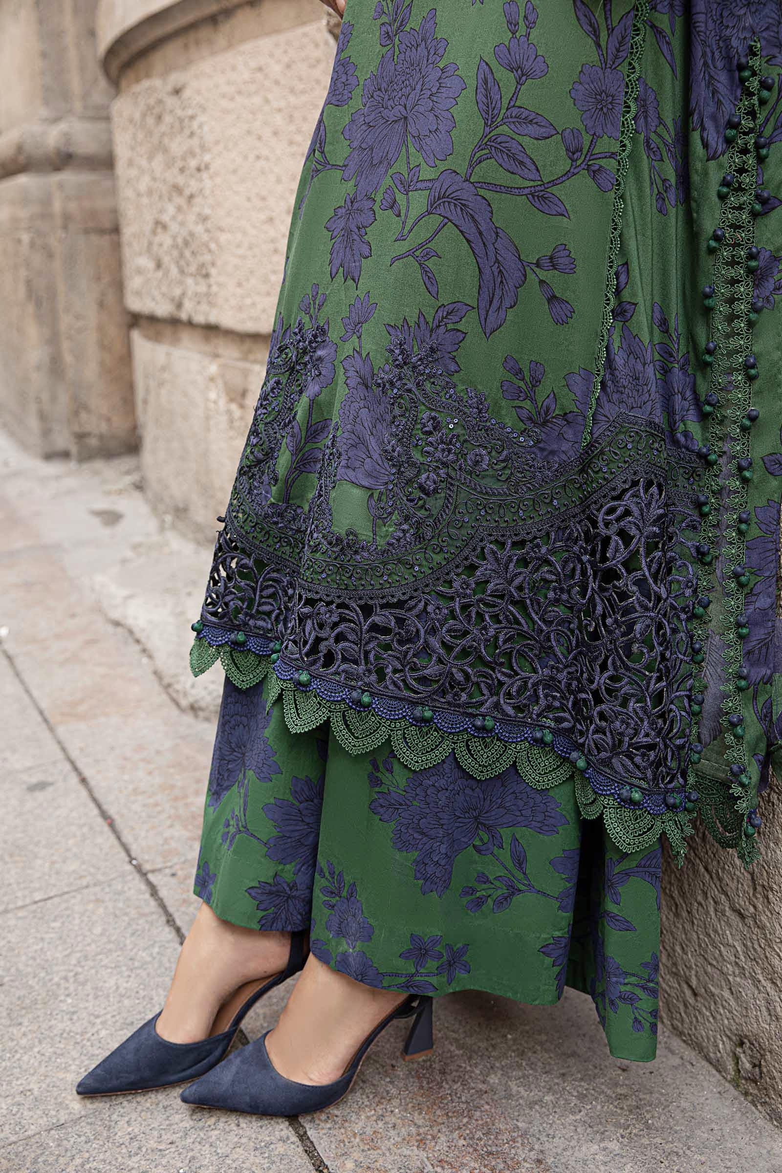 3 Piece Unstitched Digital Printed Embroidered Lawn Suit with Printed Chiffon Dupatta