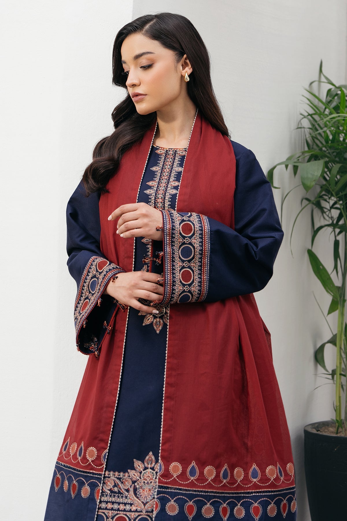 JAZMIN 3PC DHANAK EMBROIDERED SHIRT WITH CORTRAI WOOL PRINTED SHAWL AND  TROUSER