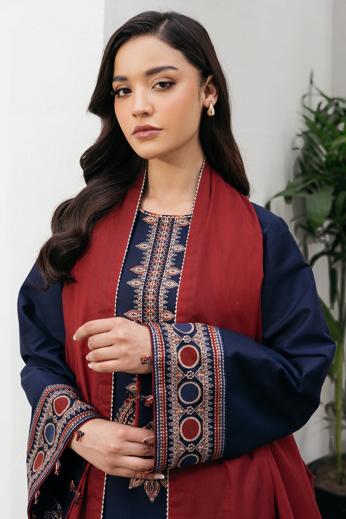 JAZMIN 3PC DHANAK EMBROIDERED SHIRT WITH CORTRAI WOOL PRINTED SHAWL AND  TROUSER