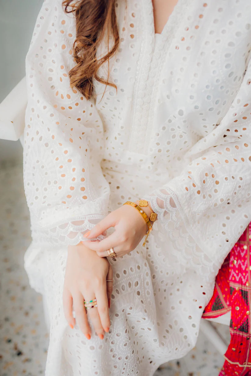 Maria.B 3Pc  Chikenkari Embroidered With Printed Lawn Dupatta