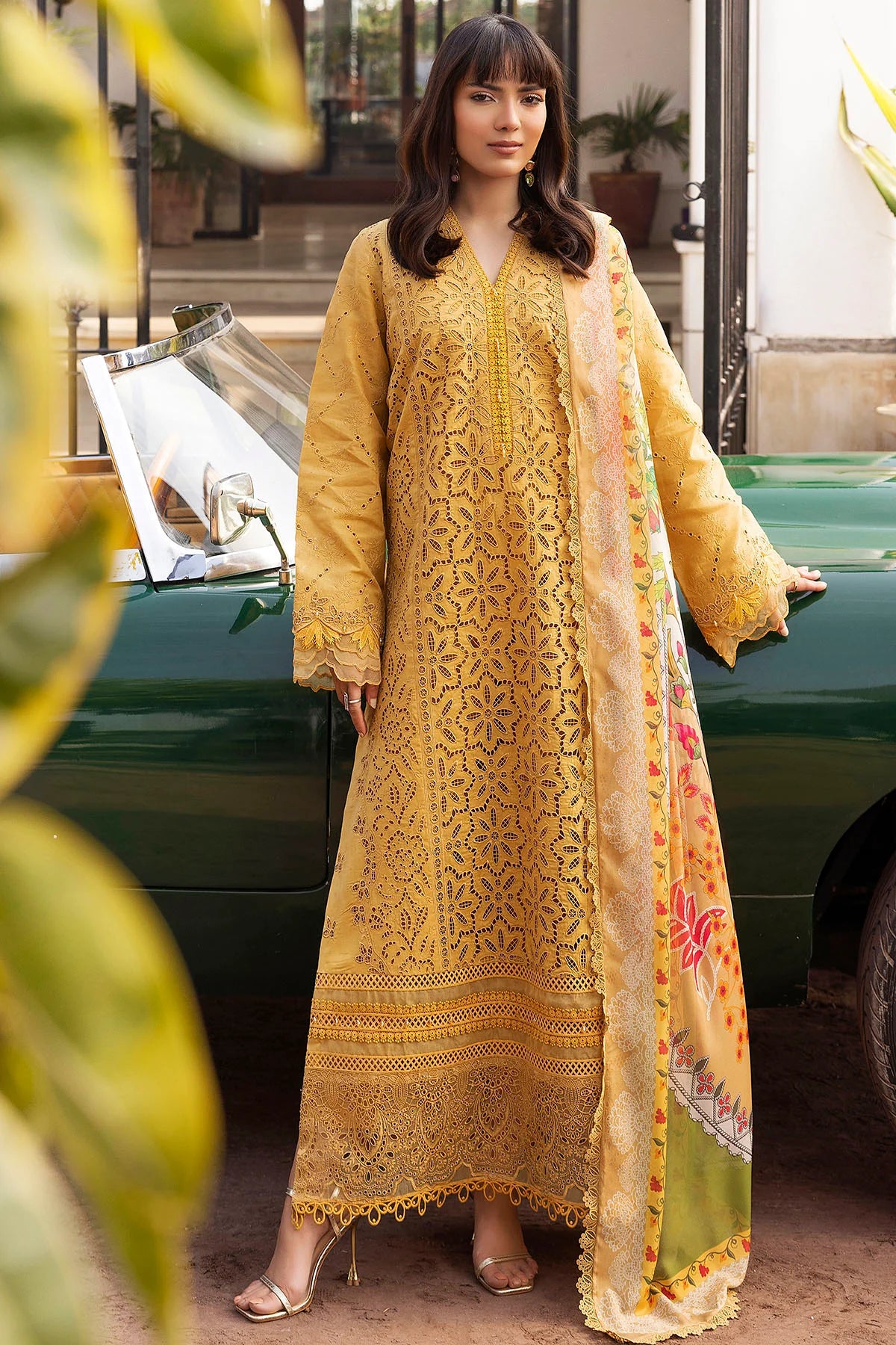Unstitched 3PC dhannak Chickenkari Embroidered Suit