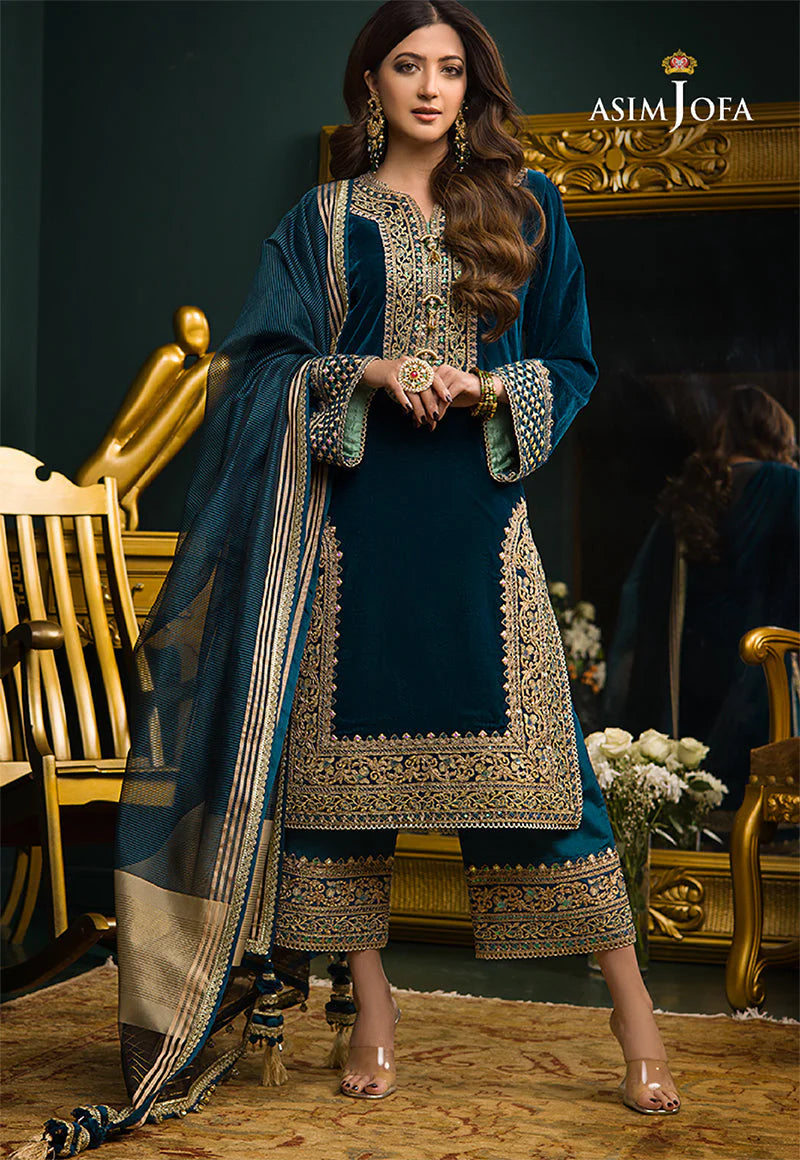 Unstitched 3PCs Heavy Embroidered Velvet Dress With Silk Trouser
