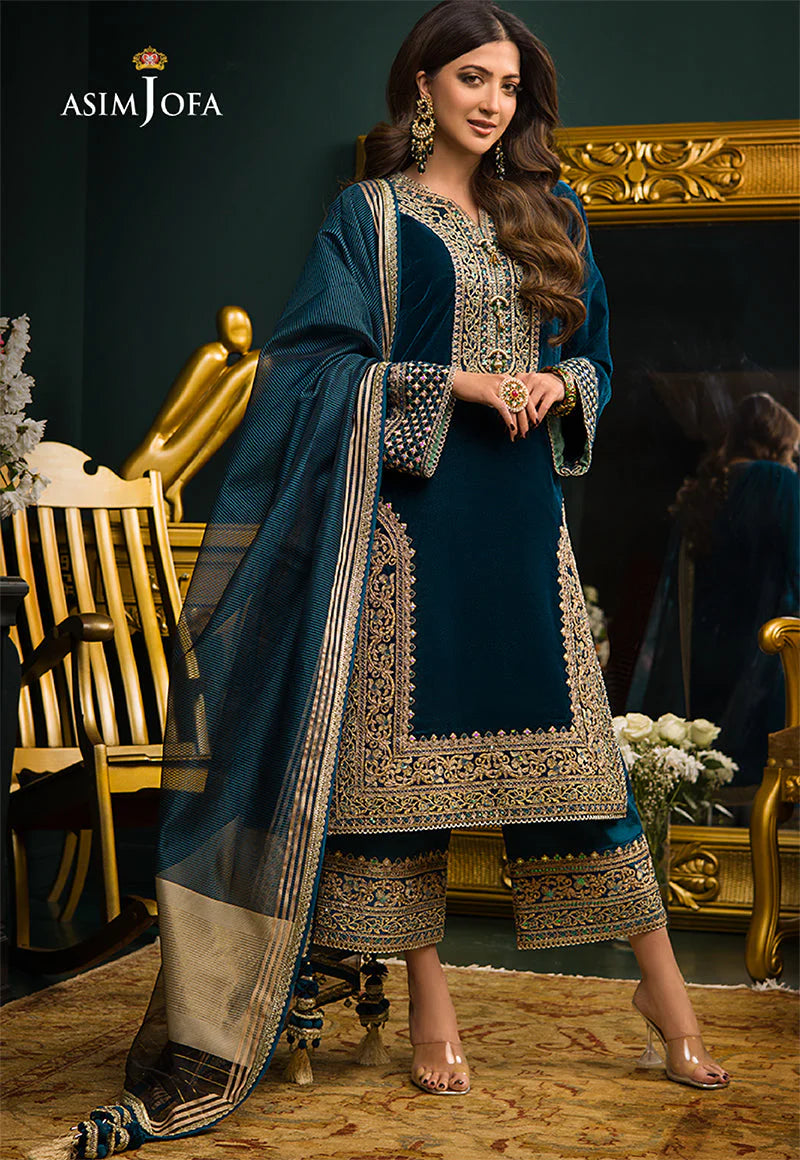 Unstitched 3PCs Heavy Embroidered Velvet Dress With Silk Trouser