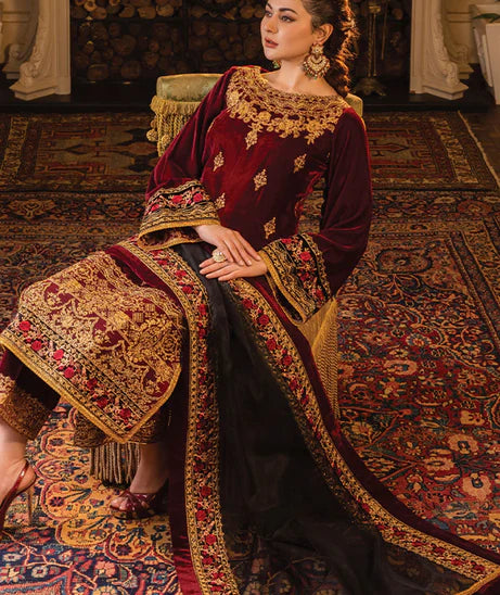 Unstitched 3PCs Embroidered Velvet With Organza Dopata