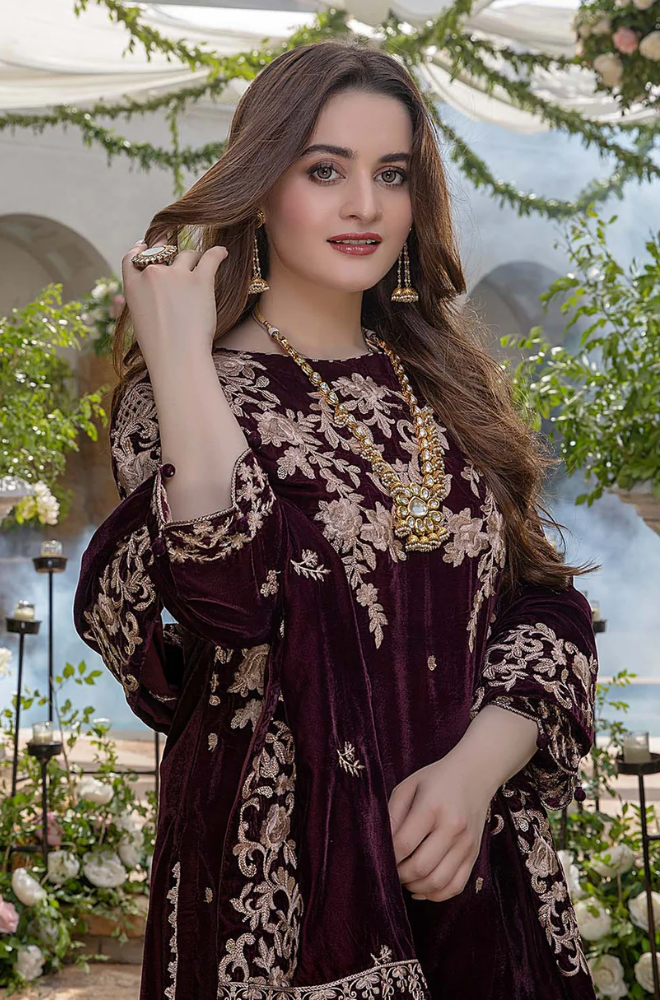 Unstitched Embroidered Velvet 3PCs With Velvet Shawl