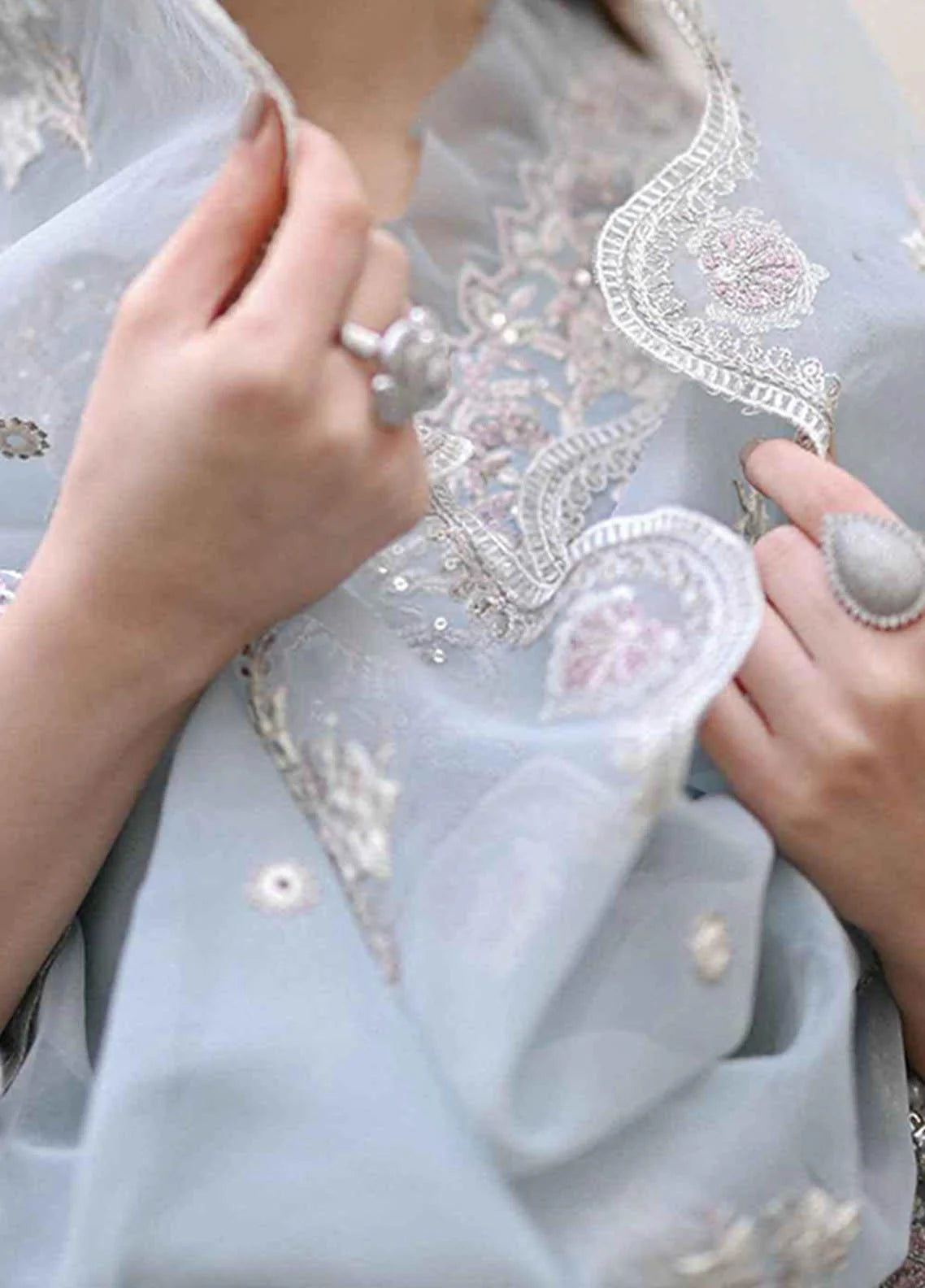 Qalamkar - 3PC Lawn Embroidered Suit